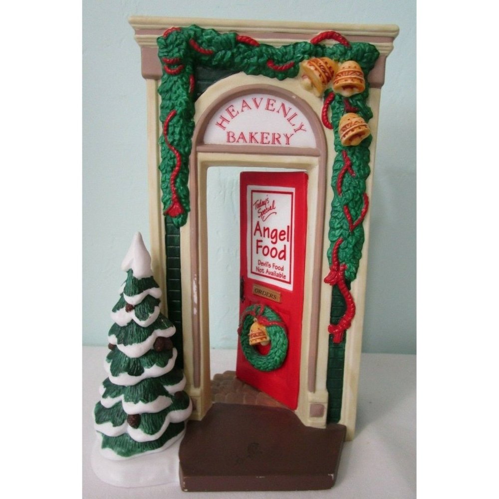 Dept. 56 Heavenly Bakery Doorway Entry Merry Makers Christmas Village No Box GUC